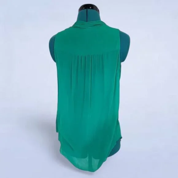 Aritzia Babaton Green Silk‎ Ruffled Blouse - Size Small - Picture 3 of 8